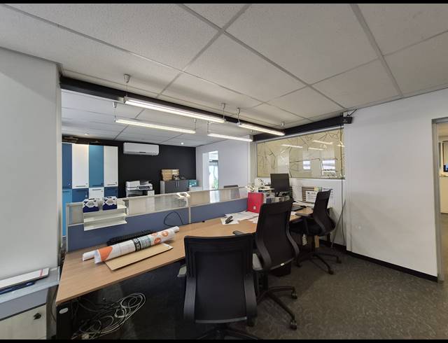 1,060M² OFFICE FOR SALE IN ILLOVO